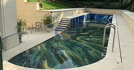 Curved acrylic swimming pool at proyekto sa spa wall panel.